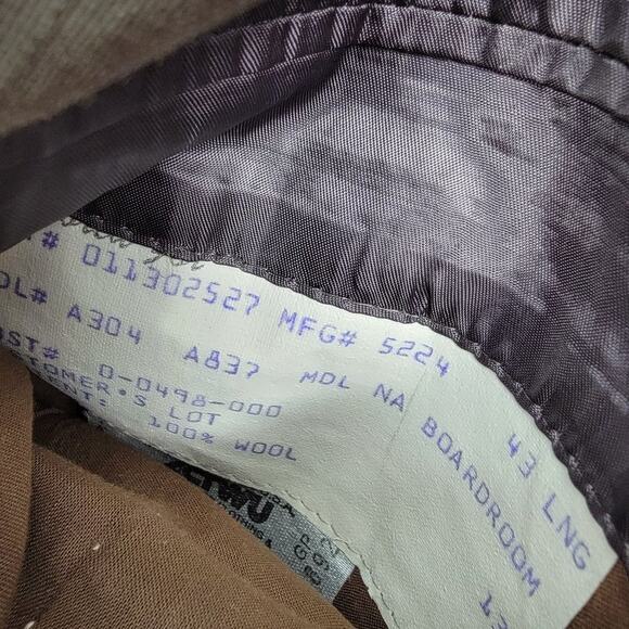 Hickey Freeman Boardroom Blazer Union Made Wool Lined Gray Size 43L - Picture 8 of 8